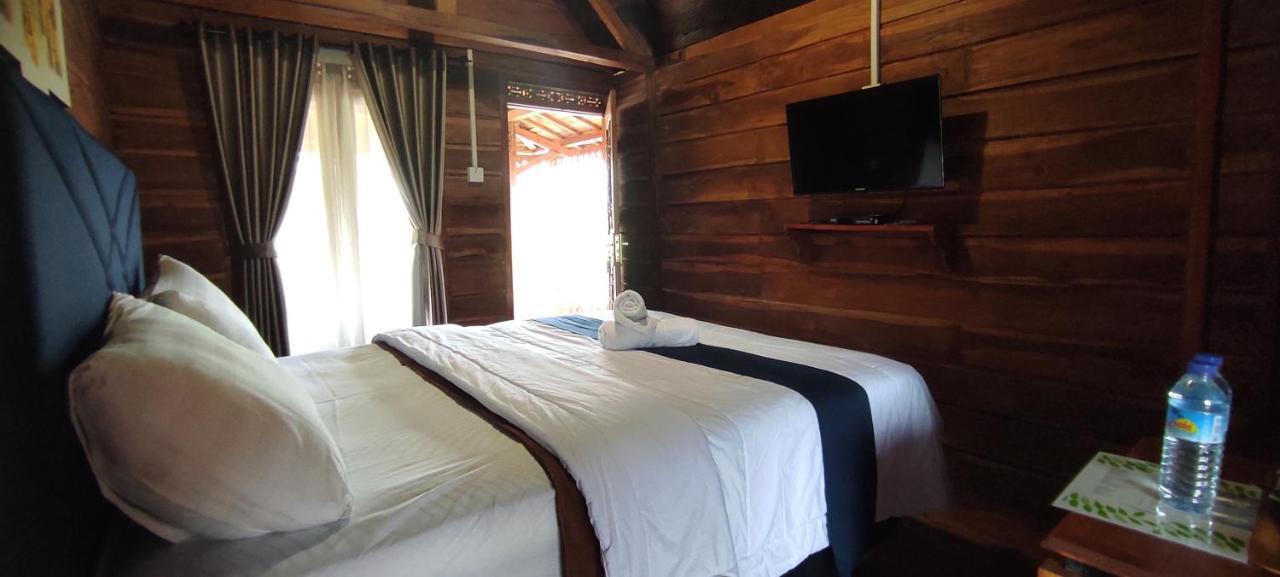 Rinjani Hill Hotel Сембалун Лауанг Екстериор снимка