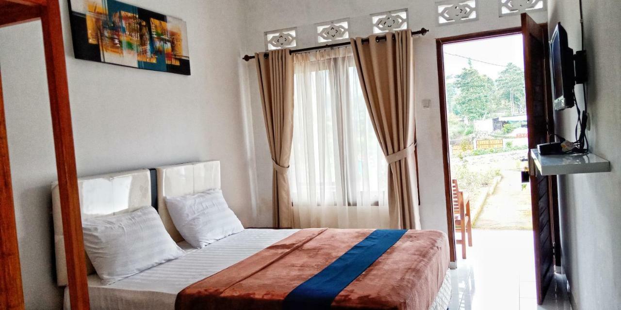 Rinjani Hill Hotel Сембалун Лауанг Екстериор снимка