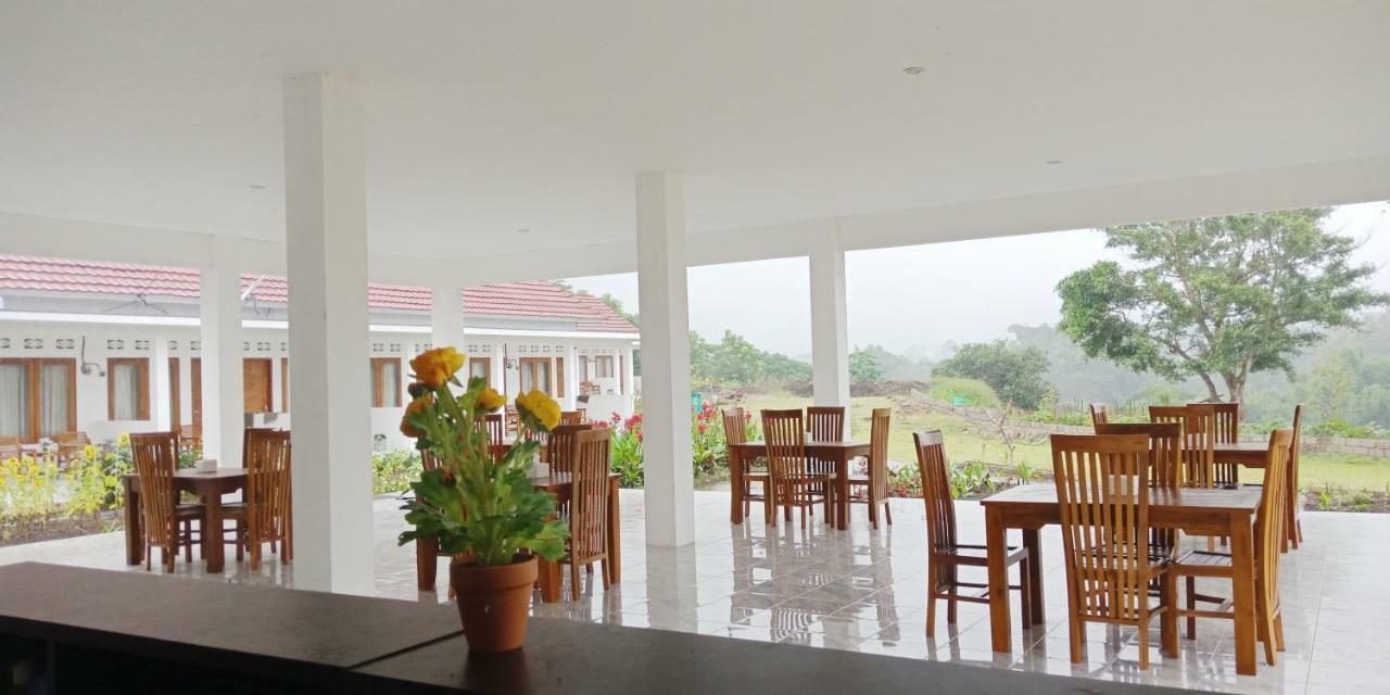 Rinjani Hill Hotel Сембалун Лауанг Екстериор снимка